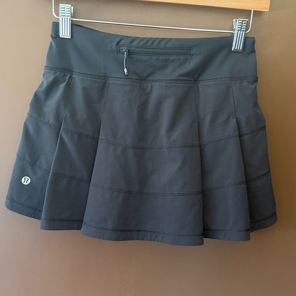 Lululemon Black Athletic Skort - Picture 2 of 8
